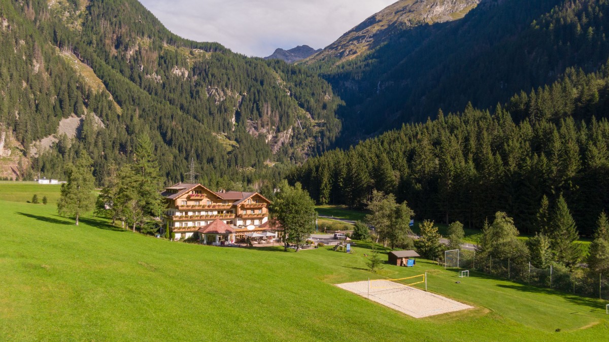 Alpenhotel Badmeister